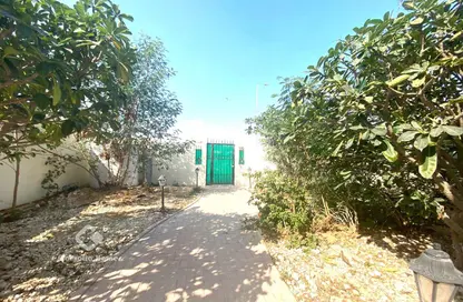 Villa - 3 Bedrooms - 3 Bathrooms for rent in Ain Khaled Villas - Ain Khaled - Doha