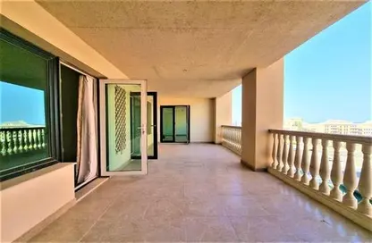 شقة - 2 غرف نوم - 3 حمامات للايجار في كروازيت - بورتو أرابيا - جزيرة اللؤلؤة - الدوحة
