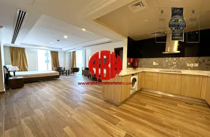 Apartment - Studio - 1 Bathroom for rent in Tower 14 - Viva Bahriyah - The Pearl Island - Doha