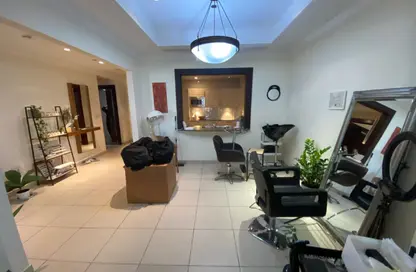 Apartment - 1 Bedroom - 2 Bathrooms for sale in West Porto Drive - Porto Arabia - The Pearl Island - Doha