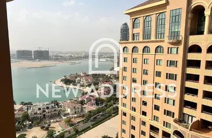 Apartment - 1 Bedroom - 2 Bathrooms for rent in Porto Arabia - The Pearl Island - Doha