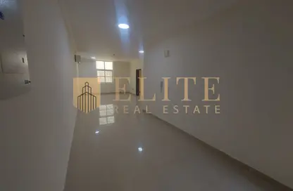Apartment - 2 Bedrooms - 2 Bathrooms for rent in Al Manara Building - Doha Al Jadeed - Doha