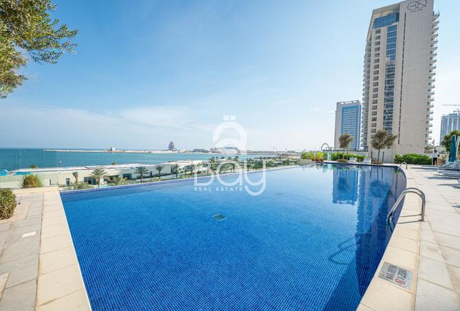 985631 - Property Image 2