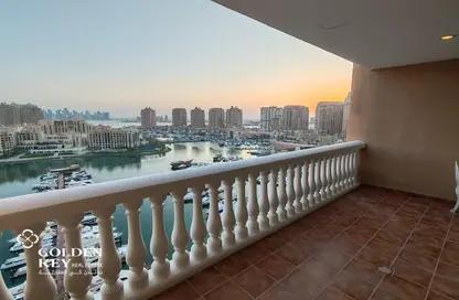 Apartment - 3 Bedrooms - 4 Bathrooms for sale in West Porto Drive - Porto Arabia - The Pearl Island - Doha