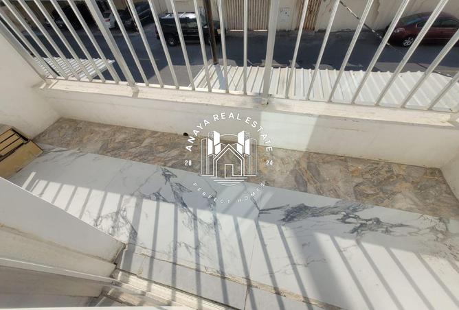 1002102 - Property Image 3