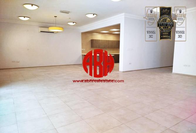 Compound - 4 Bedrooms - 5 Bathrooms for rent in Al Ain Compound 3 - Al Ain Compound - Ain Khaled - Doha