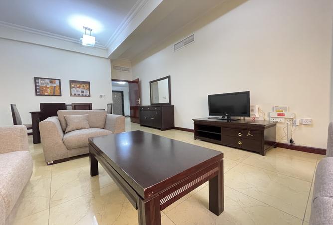 970633 - Property Image 3