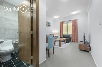 Apartment - 1 Bedroom - 1 Bathroom for rent in Hadramout Street - Doha Al Jadeed - Doha