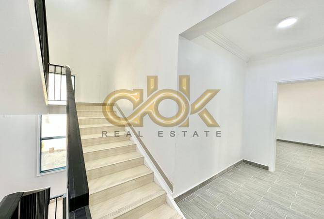 901722 - Property Image 3