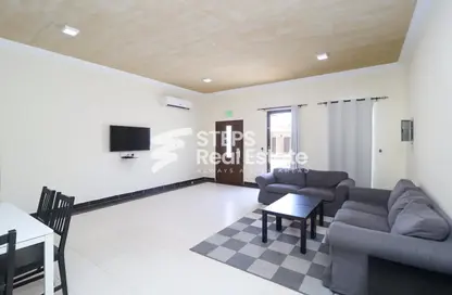 Villa - 3 Bedrooms - 3 Bathrooms for rent in Al Sakhama - Doha