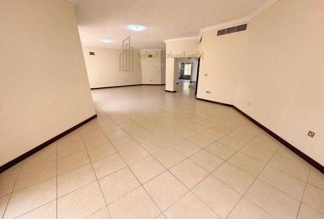 1003463 - Property Image 3