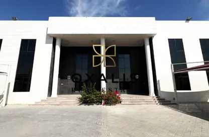 Villa - Studio - 4 Bathrooms for rent in Bu Hamour Street - Abu Hamour - Doha