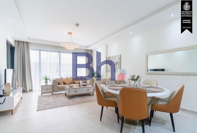 867693 - Property Image 2