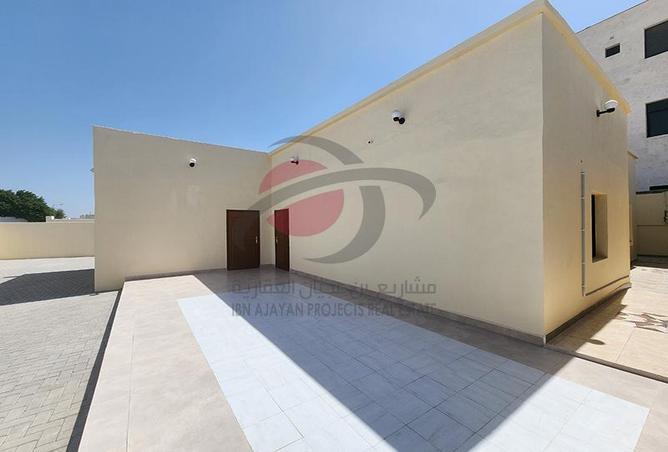 936317 - Property Image 2