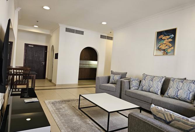 952888 - Property Image 3