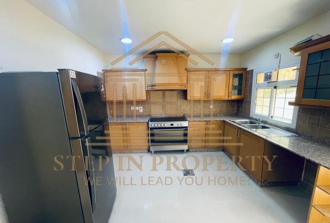 942665 - Property Image 2