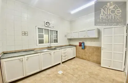 Apartment - 2 Bedrooms - 2 Bathrooms for rent in Al Muntazah - Doha