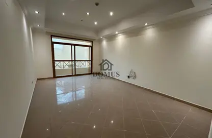 Apartment - 2 Bedrooms - 2 Bathrooms for rent in Al Zubair Bakkar Street - Al Sadd - Doha