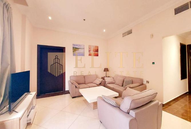 934899 - Property Image 2