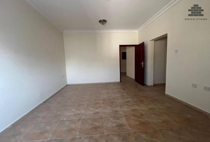 902526 - Property Image 3