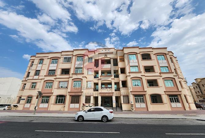 989017 - Property Image 2