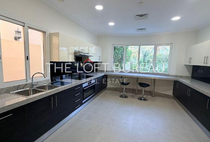 980101 - Property Image 3