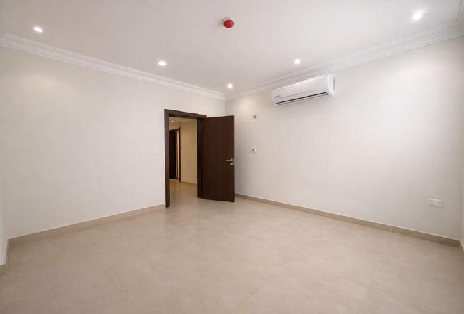 1004814 - Property Image 3