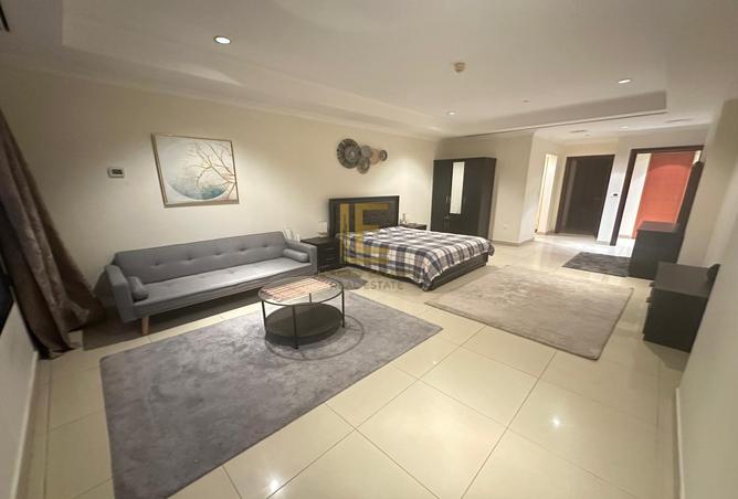 934221 - Property Image 3