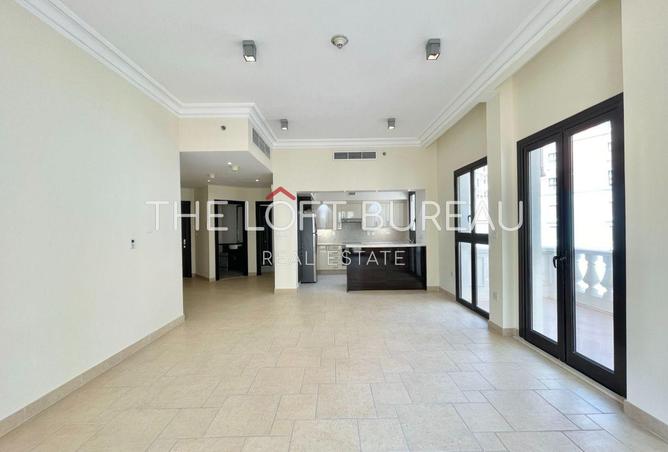 924536 - Property Image 2