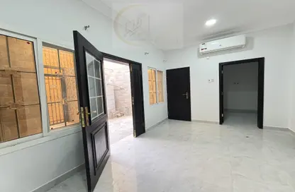 شقة - 3 غرف نوم - 2 حمامات للايجار في 28  نجمة - شارع ابن درهم - نجمة - الدوحة