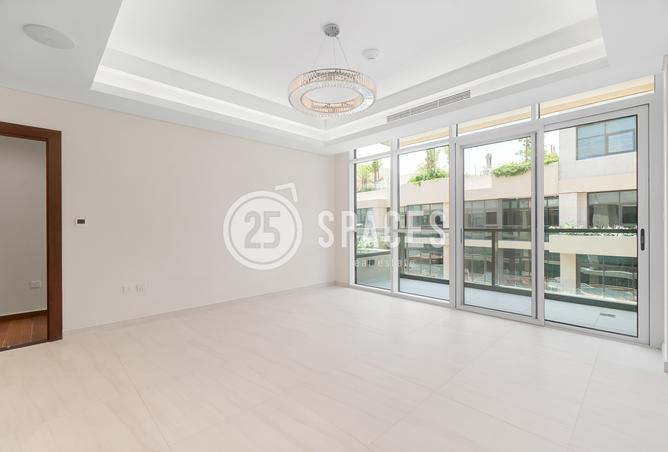 884355 - Property Main Image