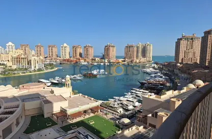 Apartment - 3 Bedrooms - 4 Bathrooms for rent in Tower 6 - Porto Arabia - The Pearl Island - Doha