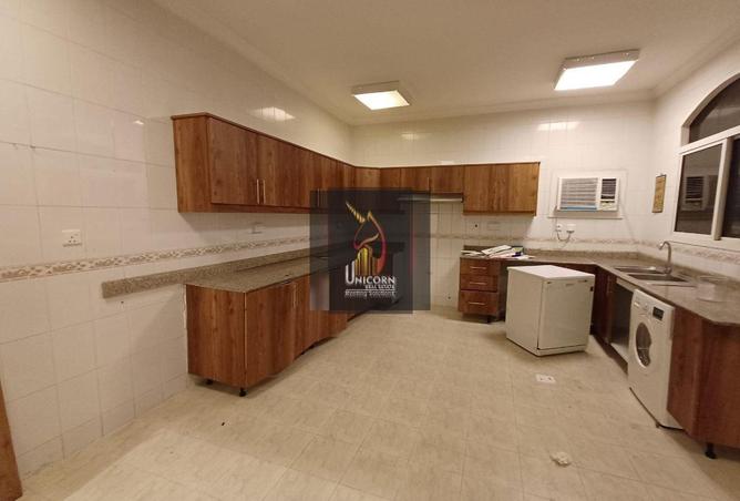 969919 - Property Image 3