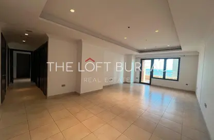 Apartment - 2 Bedrooms - 3 Bathrooms for rent in West Porto Drive - Porto Arabia - The Pearl Island - Doha