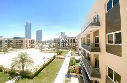 Apartment - 2 Bedrooms - 3 Bathrooms for sale in Dara - Fox Hills - Lusail
