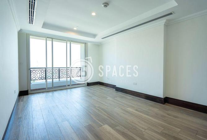 978831 - Property Image 2