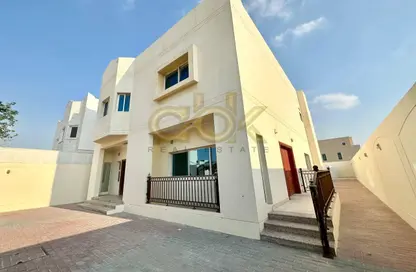 Villa - 4 Bedrooms - 7 Bathrooms for rent in Ain Khaled - Ain Khaled - Doha
