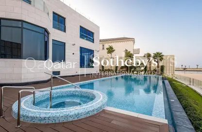 Villa - 7+ Bedrooms - 7+ Bathrooms for sale in The Pearl Island - Doha