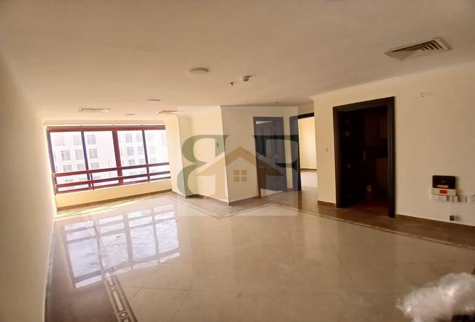 972151 - Property Image 3