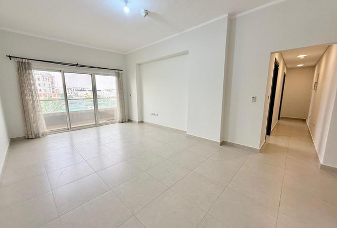 968496 - Property Image 2