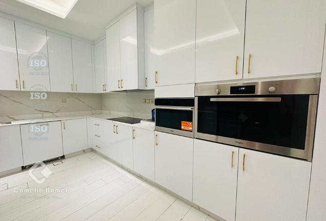 932620 - Property Image 2