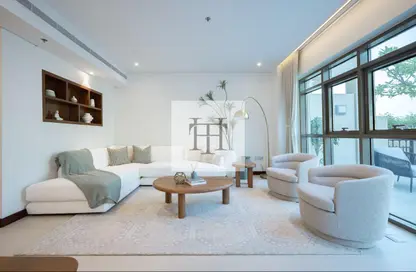 Townhouse - 3 Bedrooms - 4 Bathrooms for sale in Hilton Doha The Pearl Residences - Abraj Quartiers - The Pearl Island - Doha