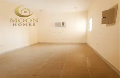 Apartment - 2 Bedrooms - 2 Bathrooms for rent in Muntazah 7 - Al Muntazah - Doha