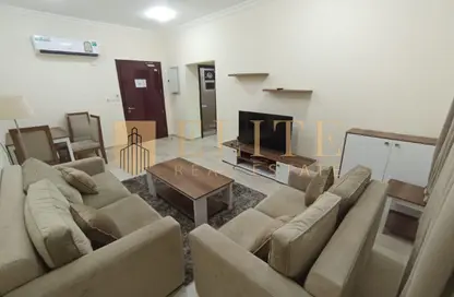 Apartment - 2 Bedrooms - 2 Bathrooms for rent in Al Nasr Street - Al Nasr - Doha