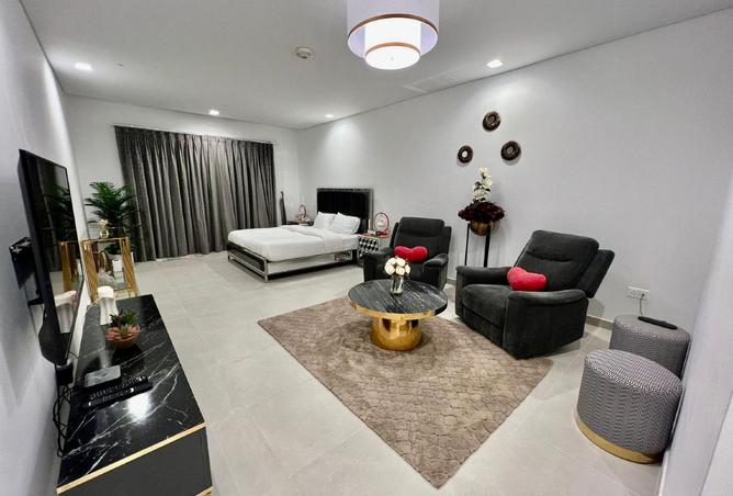 907413 - Property Main Image