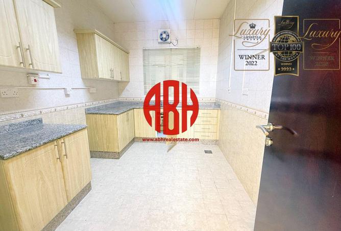 967564 - Property Image 2