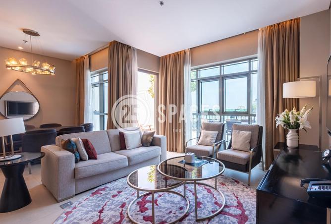 989912 - Property Image 3