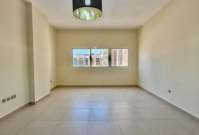 938136 - Property Main Image