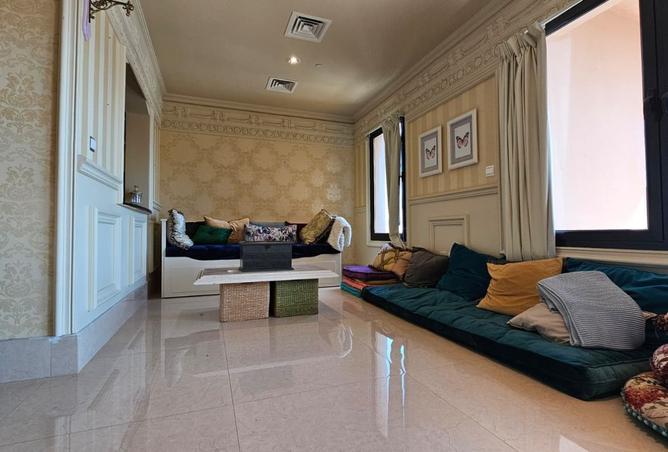 979152 - Property Image 2