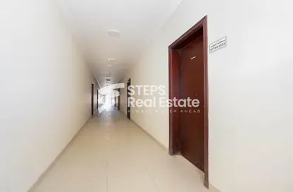 Labor Camp - Studio for rent in Industrial Area 4 - Industrial Area - Industrial Area - Doha